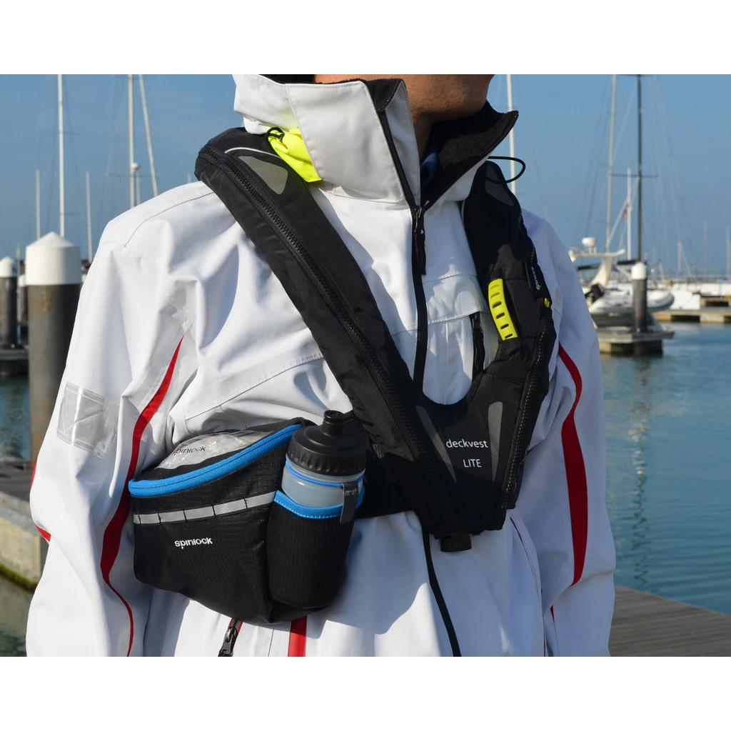 Spinlock Essentials - Side Pack & Water Bottle 5 Spinlock Essentials - Side Pack & Water Bottle - Image 3